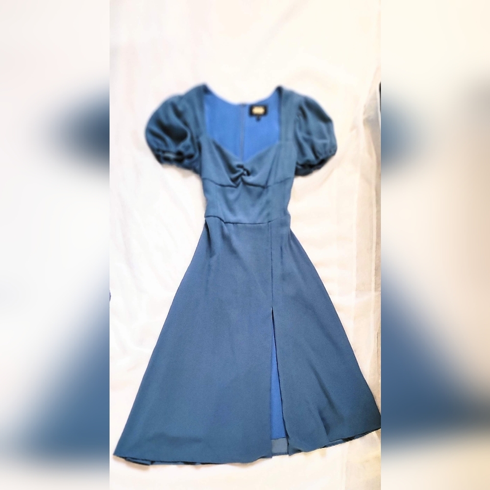 NWOT!Alexia Admor Anthro Women's Gracie Fit and Flare Dress in Denim Blu…
